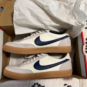 Nike White and Navy Sneakers